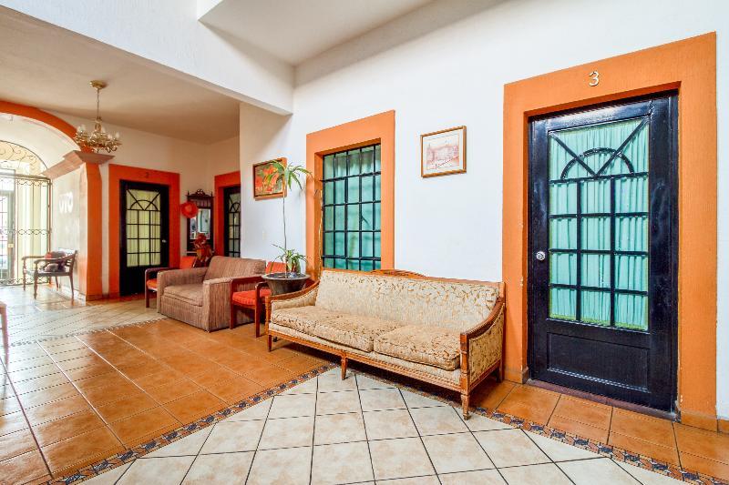 Oyo Hotel Posada Garibaldi Guadalajara Exterior foto